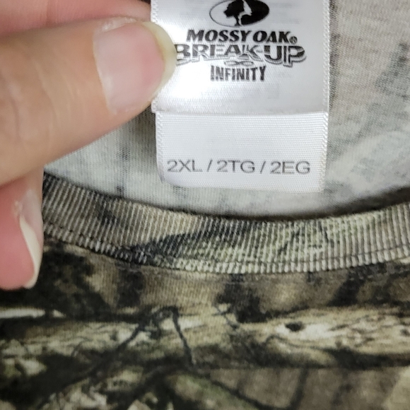 Mossy Oak Break Up Infinity 2xl Camo w Pink - Picture 3 of 6